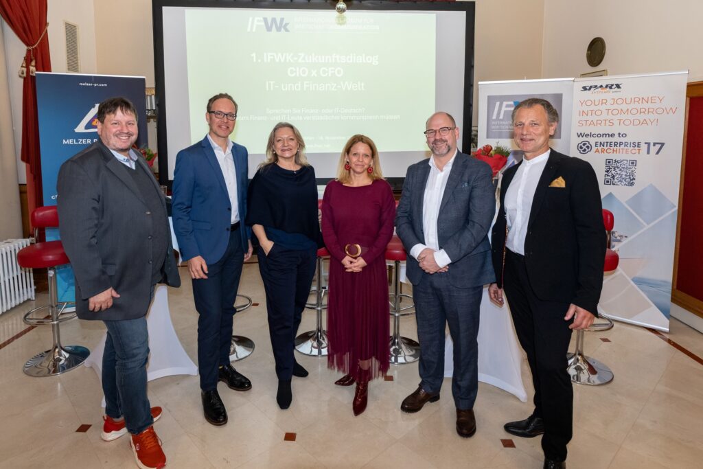 v.l. Peter Lieber, Roman Oberauer, Isabella Mader, Nora Lawender, Thomas Zapf, Rudolf J. Melzer®vogus